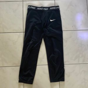 Black Nike pro leggings excellent condition
